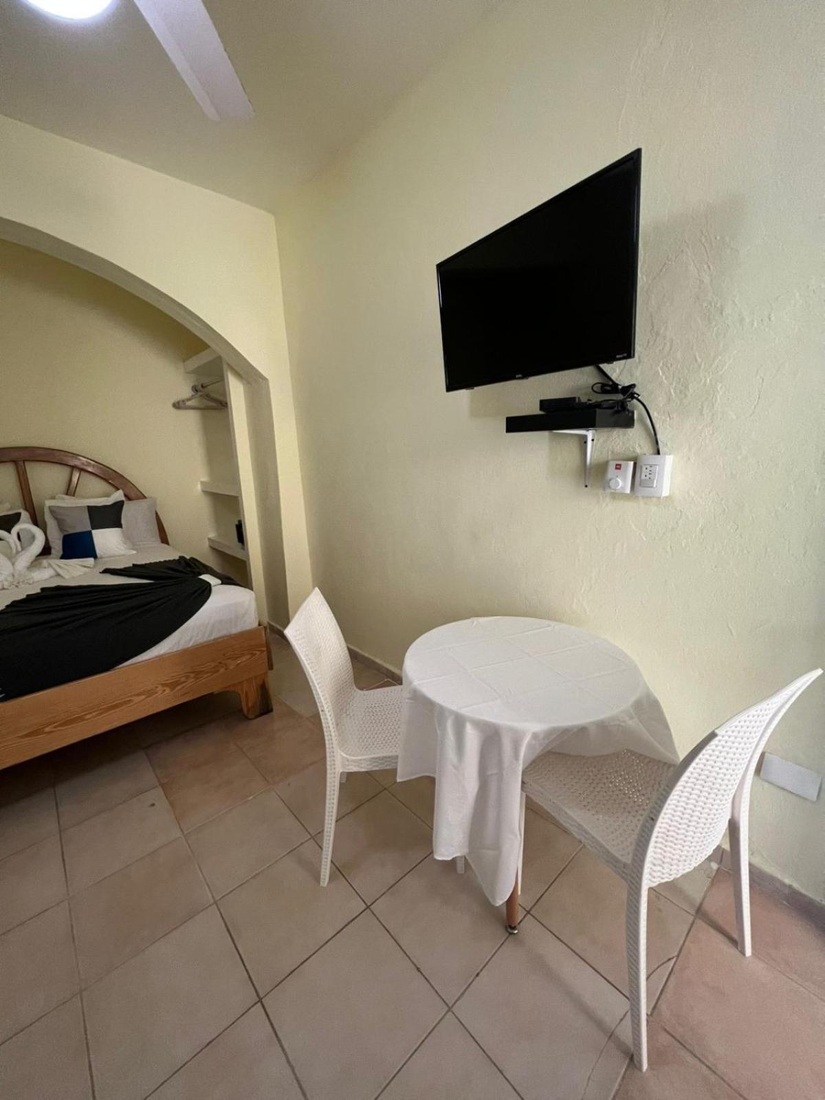 Hotel Plaza Europa Sosúa Eksteriør bilde